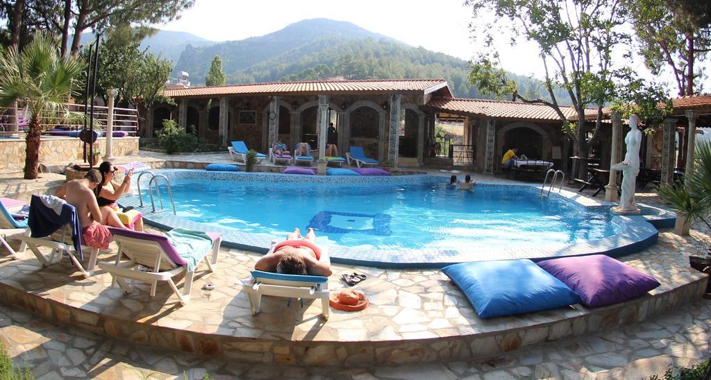 Atillas Getaway Selçuk Exteriör bild
